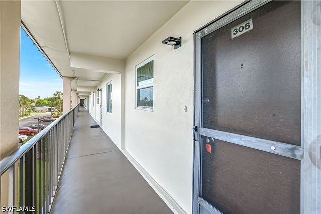 1000 Manatee RD A306, Naples, FL 34114