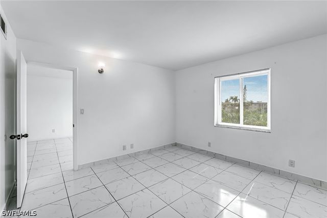 1000 Manatee RD A306, Naples, FL 34114