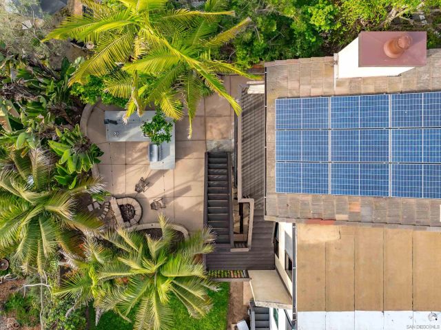 698 Hygeia Ave, Encinitas, CA 92024