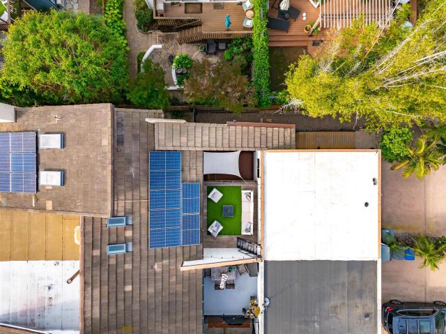 698 Hygeia Ave, Encinitas, CA 92024