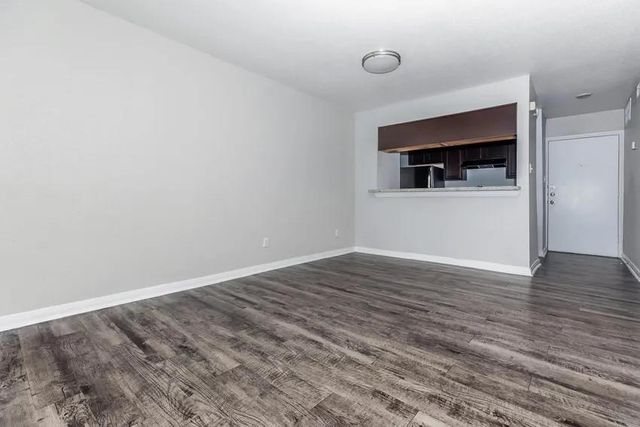 4400 Memorial Drive 39-1263, Houston, TX 77007