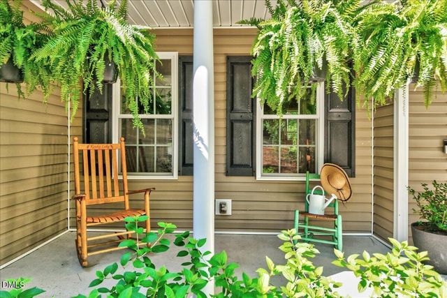 21 Willow Run, Sanford, NC 27332