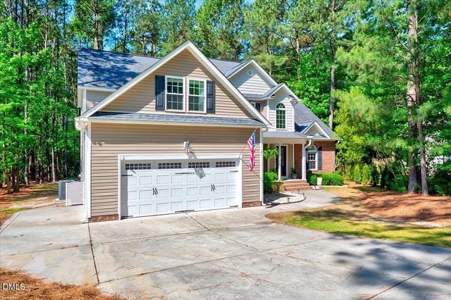 21 Willow Run, Sanford, NC 27332