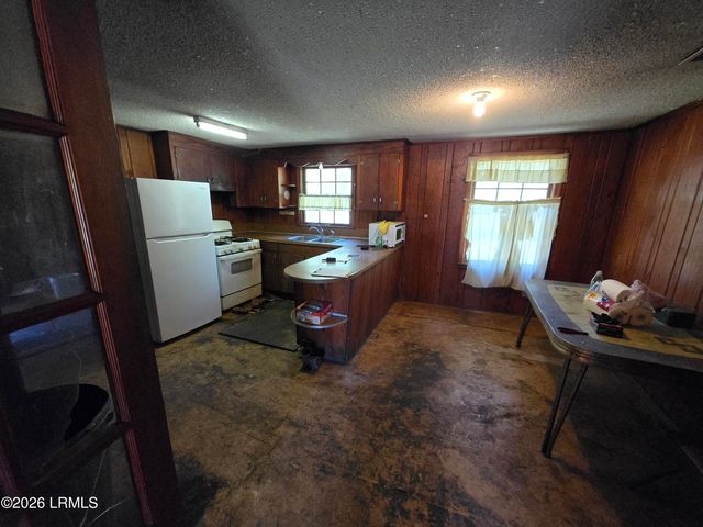 281 George Street, Bamberg, SC 29003