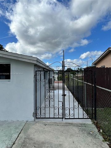 2140 N 62nd Ave 0, Hollywood, FL 33024