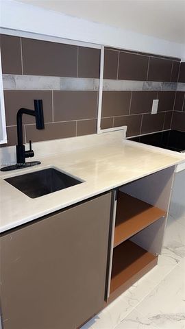 2140 N 62nd Ave 0, Hollywood, FL 33024