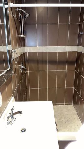 2140 N 62nd Ave 0, Hollywood, FL 33024