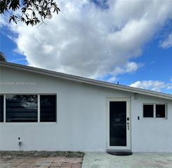 2140 N 62nd Ave 0, Hollywood, FL 33024
