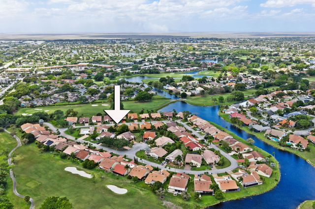 7039 Golf Pointe Circle, Tamarac, FL 33321