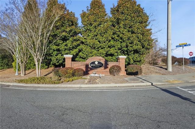 2100 Waterleaf Drive, Buford, GA 30519