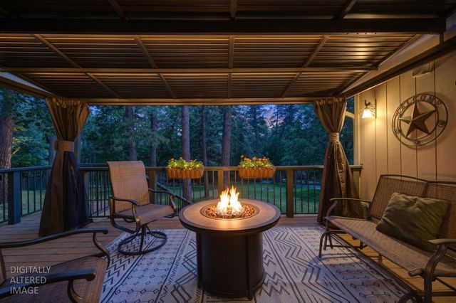 5722 Silverleaf Dr, Foresthill, CA 95631