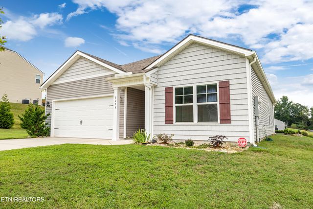 3023 Sagegrass Drive Drive, Louisville, TN 37777