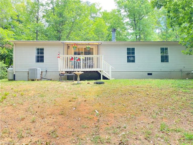 1188 Kallam Road, Sandy Ridge, NC 27046