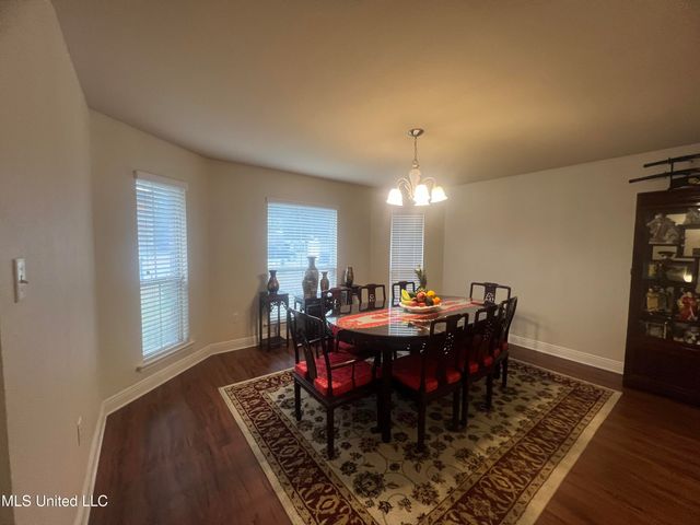 16487 Crestwood Court, Gulfport, MS 39503