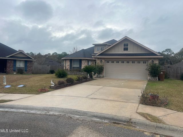 16487 Crestwood Court, Gulfport, MS 39503