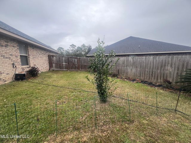 16487 Crestwood Court, Gulfport, MS 39503