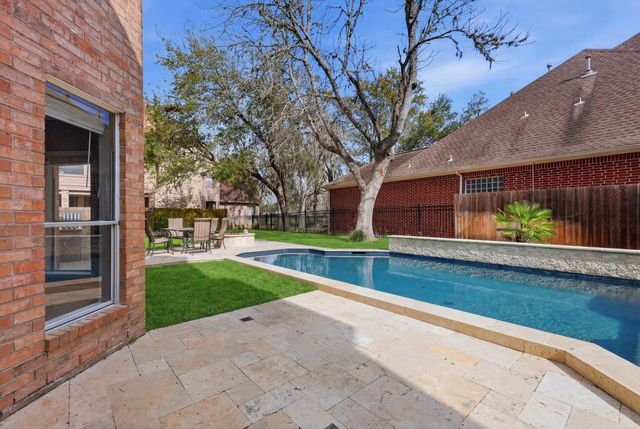 1711 Forestlake Drive, Sugar Land, TX 77479