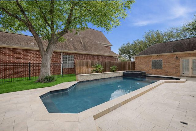 1711 Forestlake Drive, Sugar Land, TX 77479