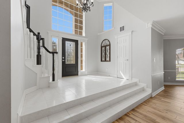 1711 Forestlake Drive, Sugar Land, TX 77479