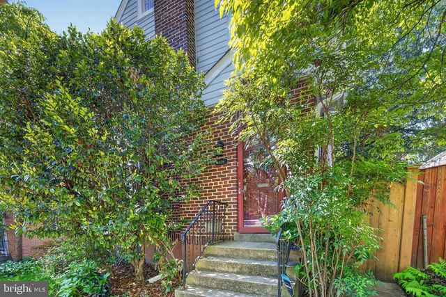 3606 JOCELYN ST NW, Washington, DC 20015