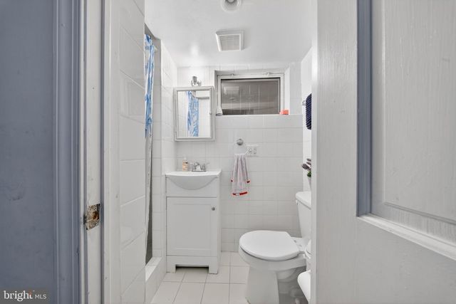 3606 JOCELYN ST NW, Washington, DC 20015