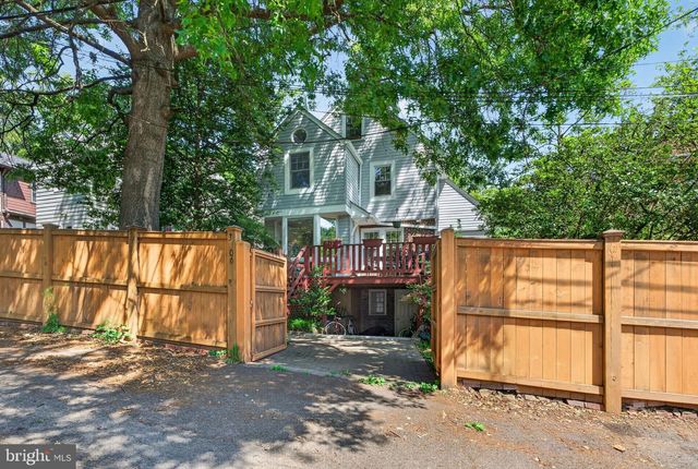 3606 JOCELYN ST NW, Washington, DC 20015