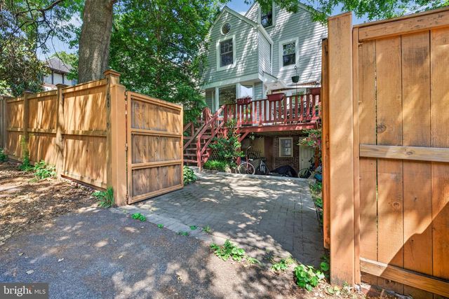 3606 JOCELYN ST NW, Washington, DC 20015