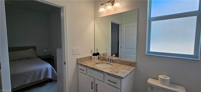 3250 Weston Manor DR, Alva, FL 33920