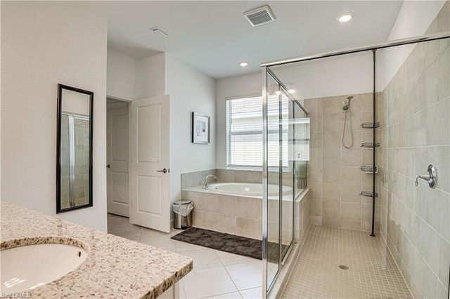 3250 Weston Manor DR, Alva, FL 33920