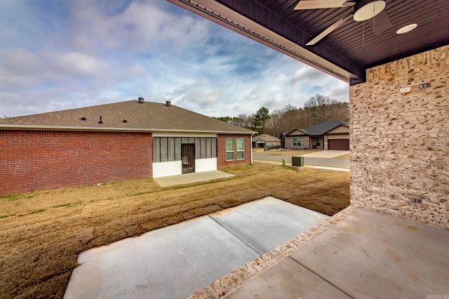 912 W Dell Vista Cove, Cabot, AR 72023