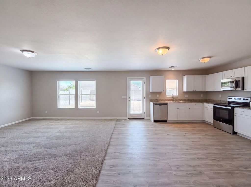 137 W DEWEY Avenue, Coolidge, AZ 85128 — photo 3