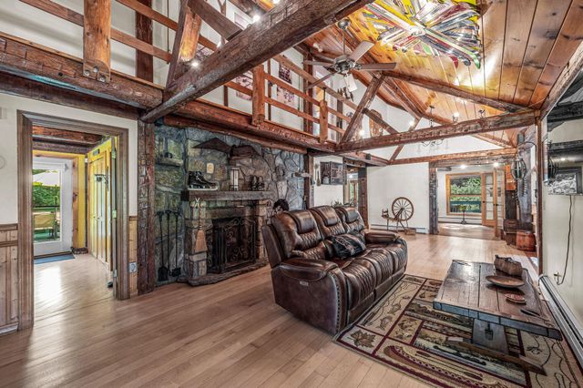66 Somerset Road, Searsburg, VT 05363