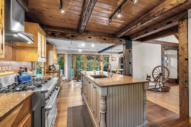 66 Somerset Road, Searsburg, VT 05363
