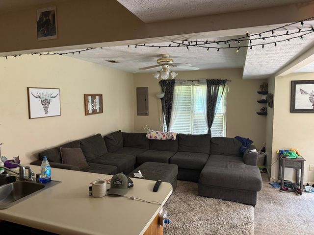 206 Aqueduct Drive, Richmond, KY 40475