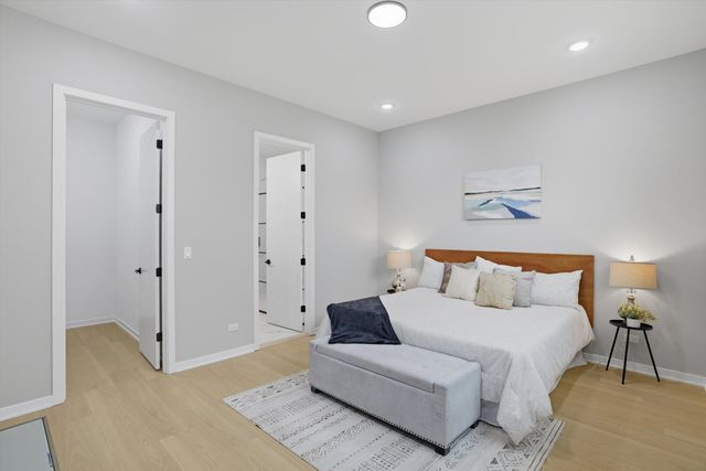 5830 N Lincoln Avenue 3S, Chicago, IL 60659