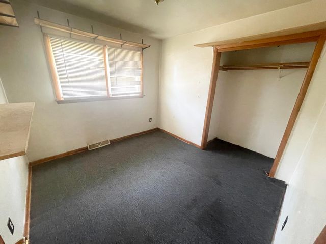 2976 Evelyn Street, Portage, IN 46368