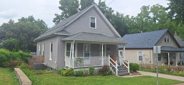2324 E High Street, Davenport, IA 52803