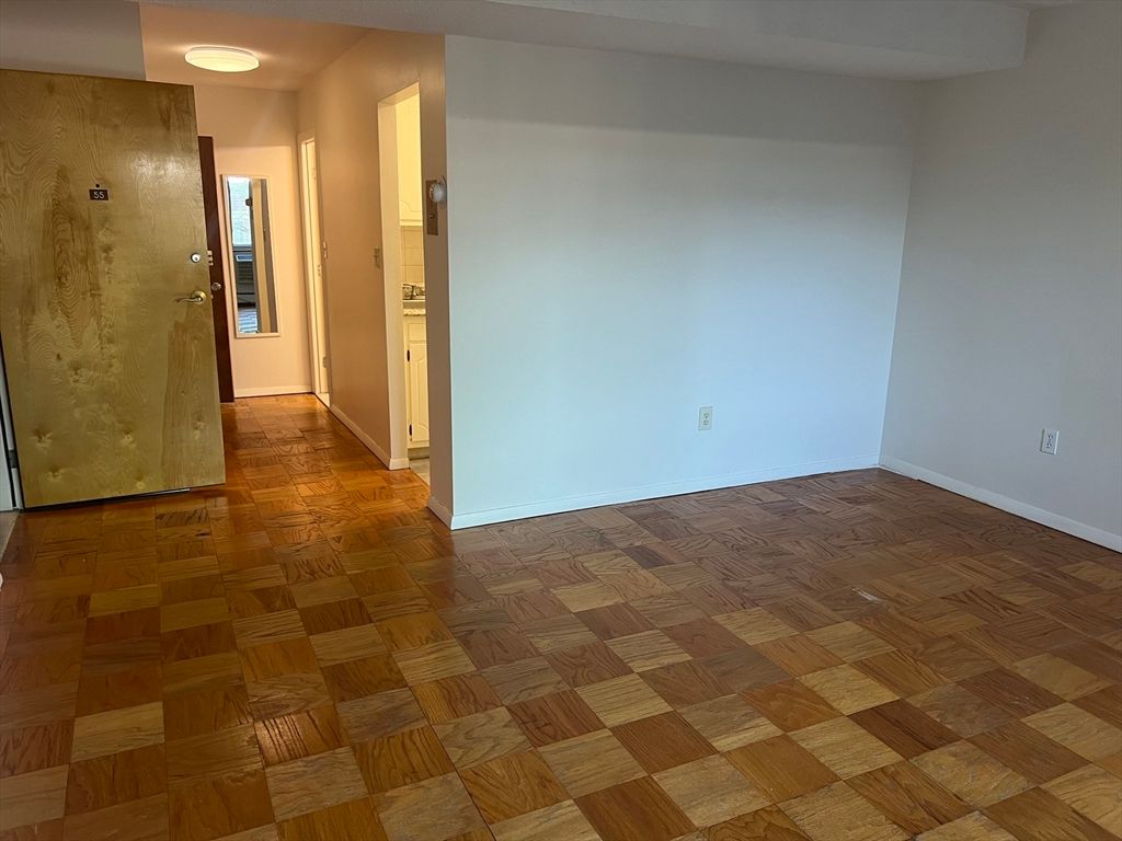287 Harvard St 55, Cambridge, MA 02139