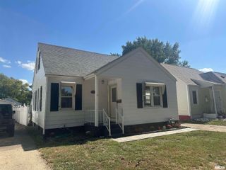 2052 N 20TH Street, Springfield, IL 62702