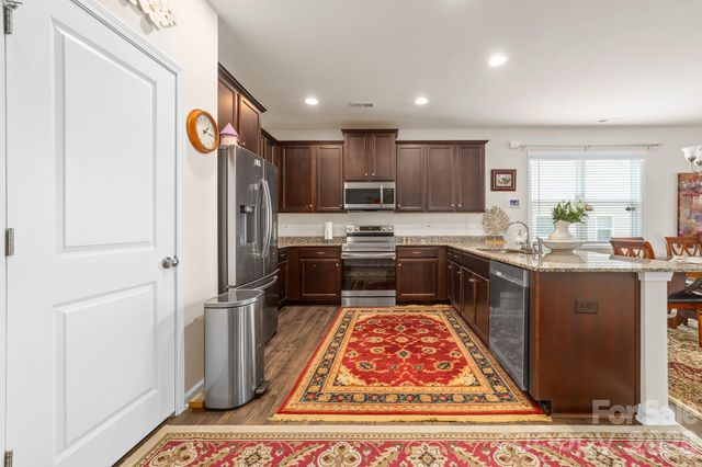 7383 Latham Way 67, Denver, NC 28037