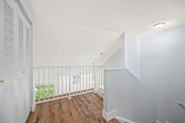 832 NW 92nd Avenue, Plantation, FL 33324