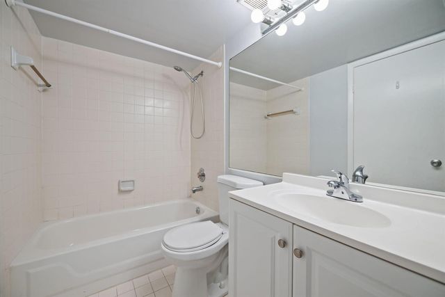 832 NW 92nd Avenue, Plantation, FL 33324