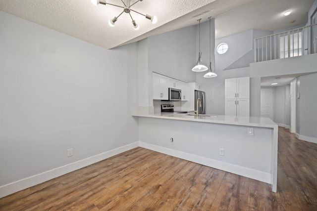 832 NW 92nd Avenue, Plantation, FL 33324