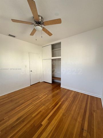 350 Madeira Ave 4, Coral Gables, FL 33134