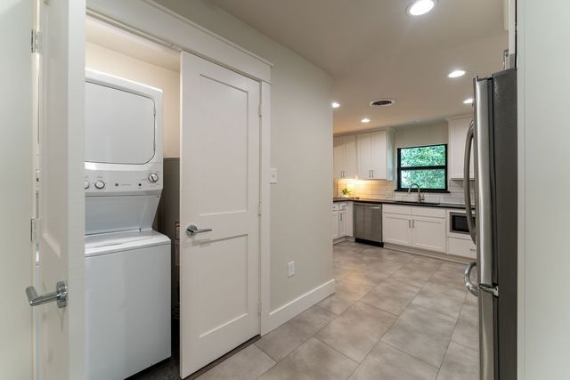 203 Walnut Street, Terrell, TX 75160