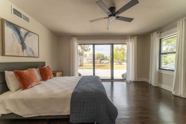 203 Walnut Street, Terrell, TX 75160