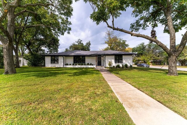203 Walnut Street, Terrell, TX 75160
