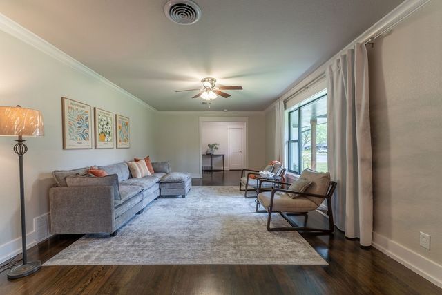 203 Walnut Street, Terrell, TX 75160