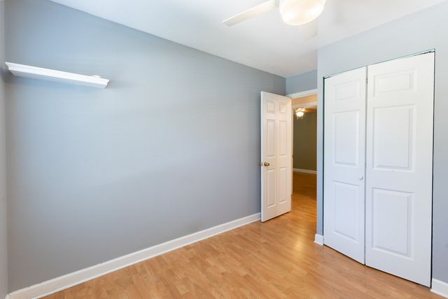 7615 Walnut Avenue, Woodridge, IL 60517