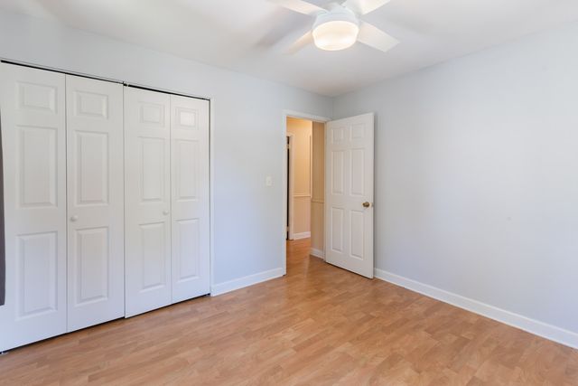 7615 Walnut Avenue, Woodridge, IL 60517